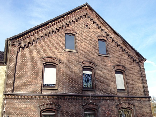 Free Bricks Facade photo and picture