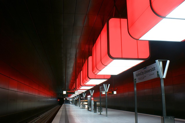 U-Bahn, Hamburg, Rot