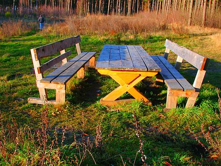 Free Bank Table photo and picture