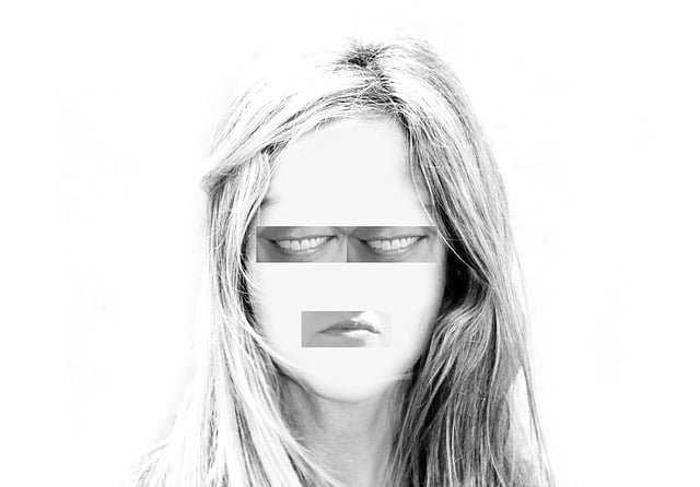Free woman face psychosis illustration