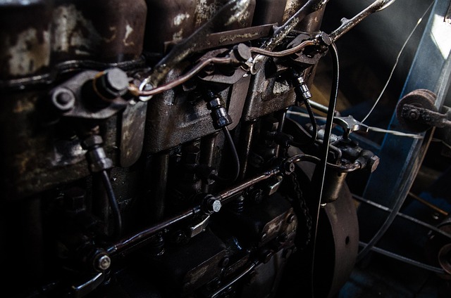 Free Engine Boat photo and picture