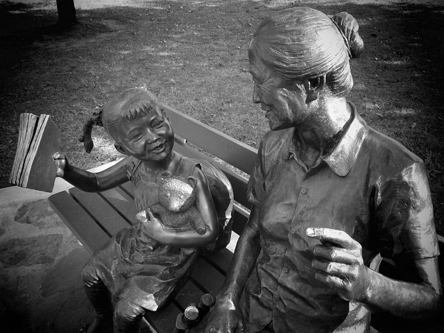 Free Statue Grandma photo and picture
