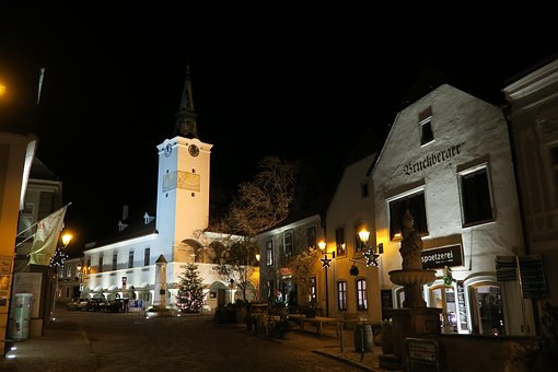 Iglesia, Gumpoldskirchen, Víspera, Noche