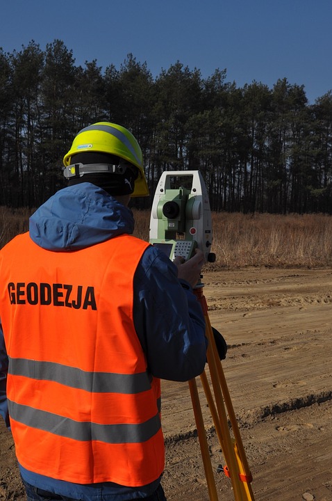 Surveyor Geodesy Total · Free photo on Pixabay