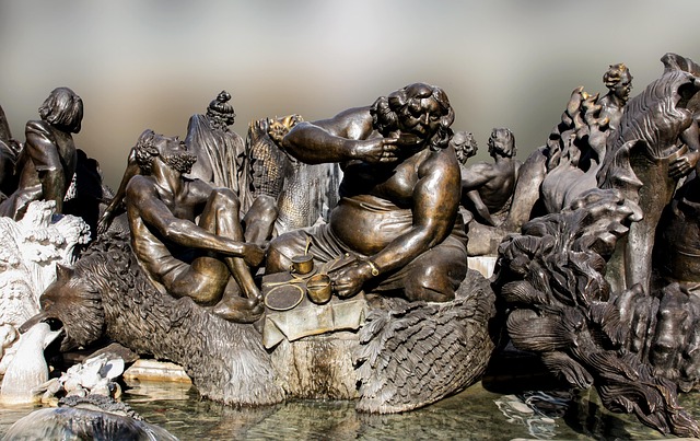 Free Marriage Carousel Fountain photo and picture