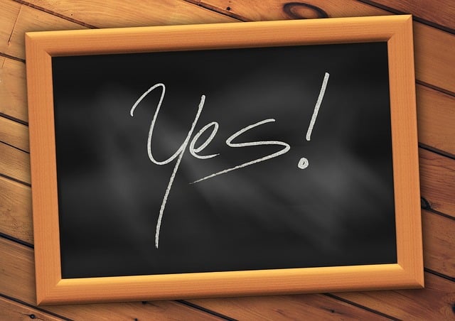Free yes board school illustration