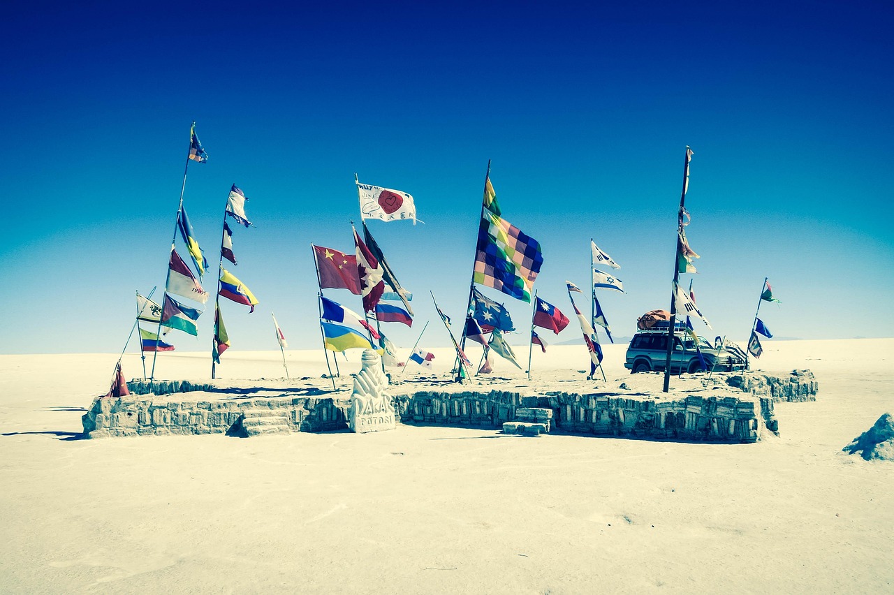 Flags - free online jigsaw puzzle photo