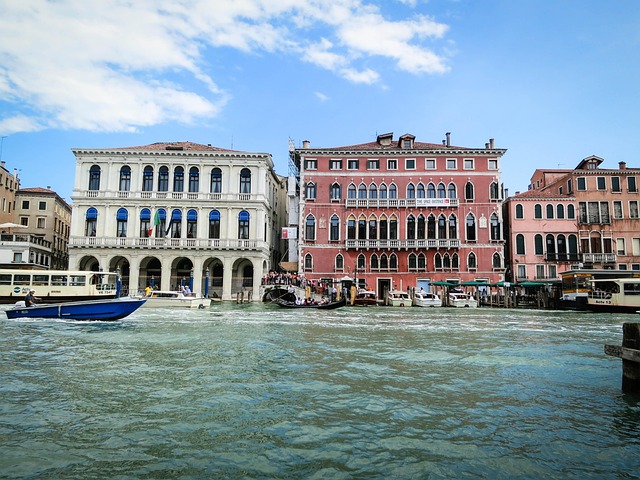 Free Venice Water photo and picture