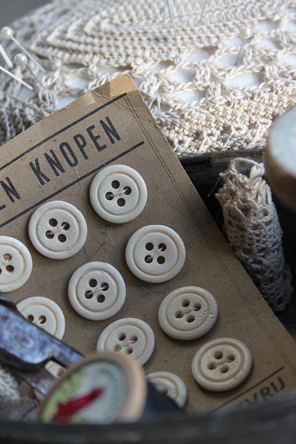 Flohmarkt, Knoten, Nadelkissen, Häkeln