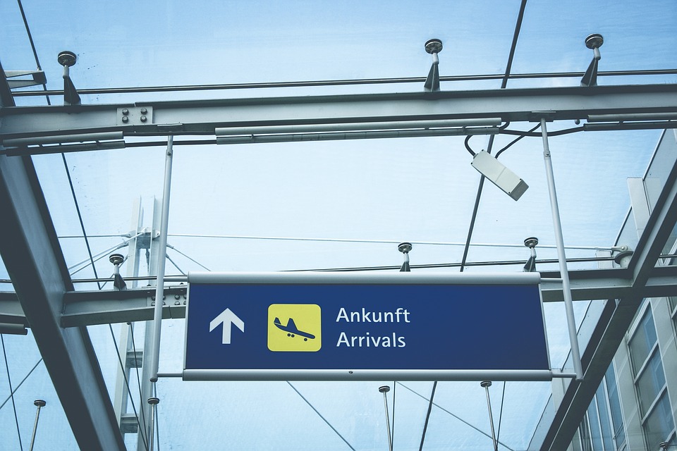 Understanding Public Transport Upon Arrival in Europe