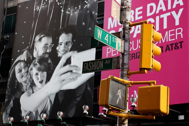 Free Manhattan Avenue photo and picture
