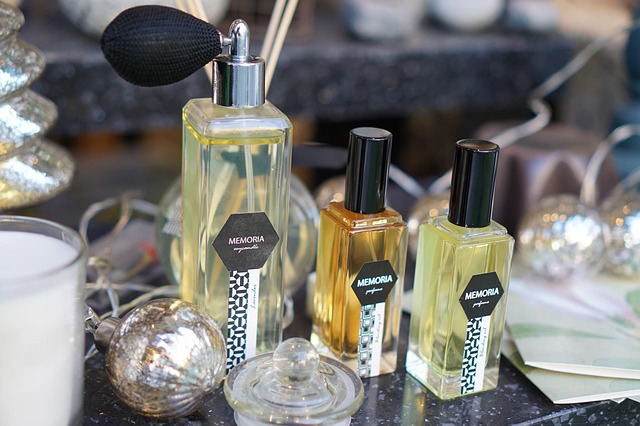 Free Perfume Diffuser photo and picture