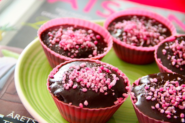Free Muffins Muffin Tin photo and picture