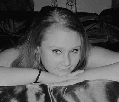 Free Portrait Girl photo and picture