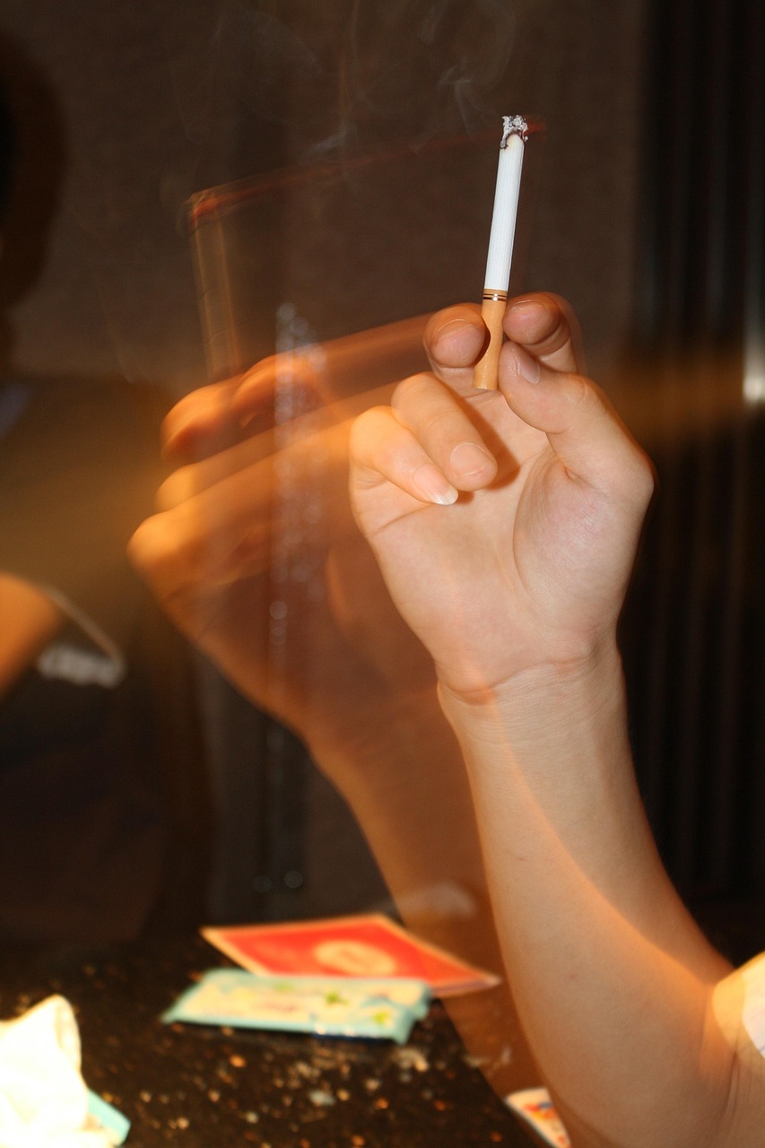 Cigarette Nightclub Man'S