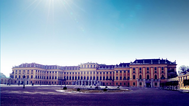 Free Castle Vienna photo and picture
