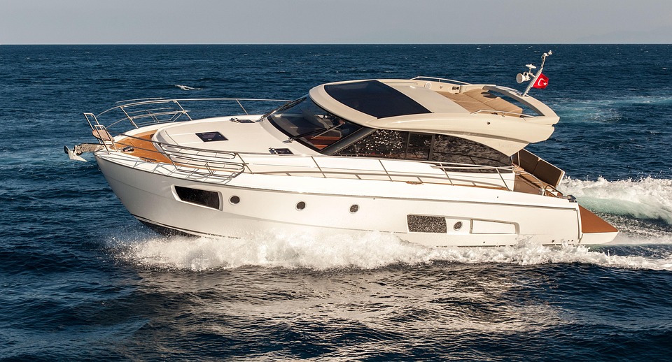 Top 10 Yacht Rental Locations in the US for a Luxurious Getaway