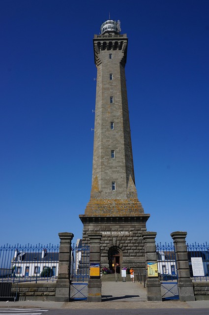 Free Phare D'Eckmühl Brittany photo and picture
