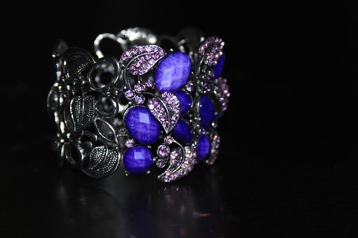 DIY- Браслет своими руками. 3 джинсовых браслета за 10 минут (DIY Bracelet Tutorial)