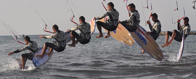 Free Kiteboarding Straplees photo and picture
