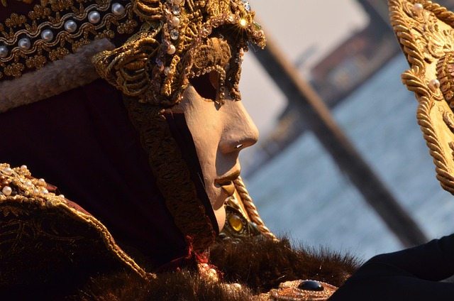 Free Carnival Mask photo and picture