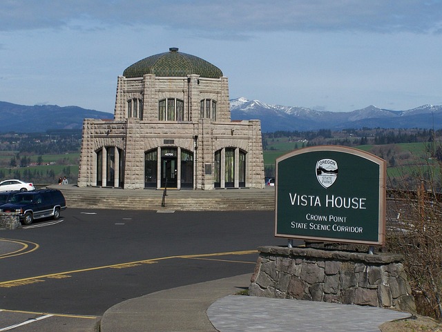 Free Columbia Gorge River photo and picture