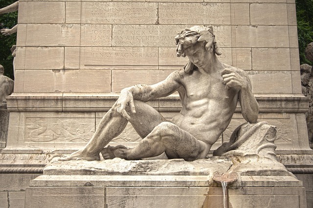 Free Sculpture Statue photo and picture