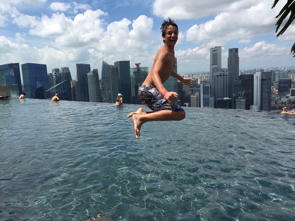 Прыжок, Сингапур, Marinabaysands, Дети