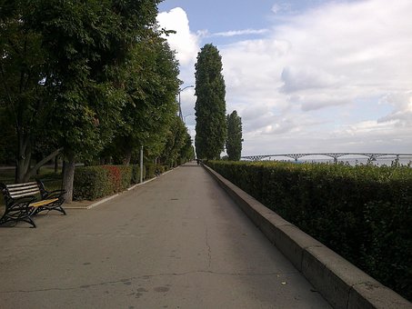 Free Embankment Saratov photo and picture