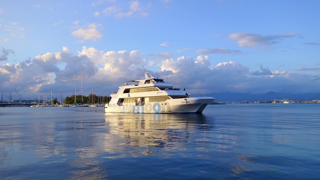Free Boat Ferry photo and picture