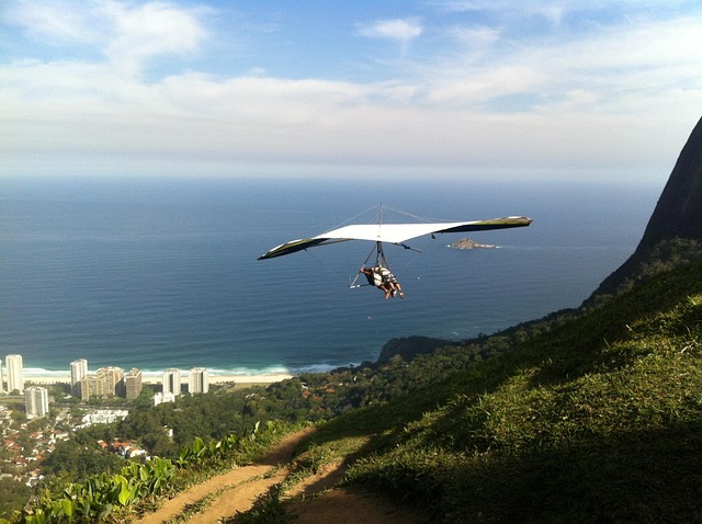 Flyvningen, Fri Flue, Hang Gliding