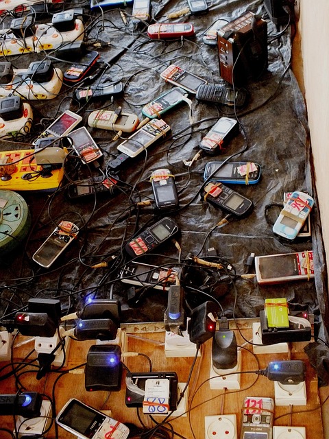 Mobieltjes, Opladen, Mobiele Telefoon