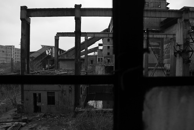 Free Ruins Factory photo and picture