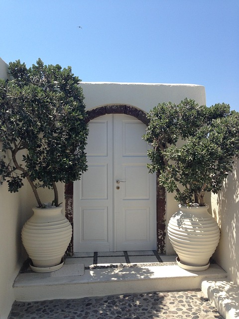 Free Door Santorini photo and picture