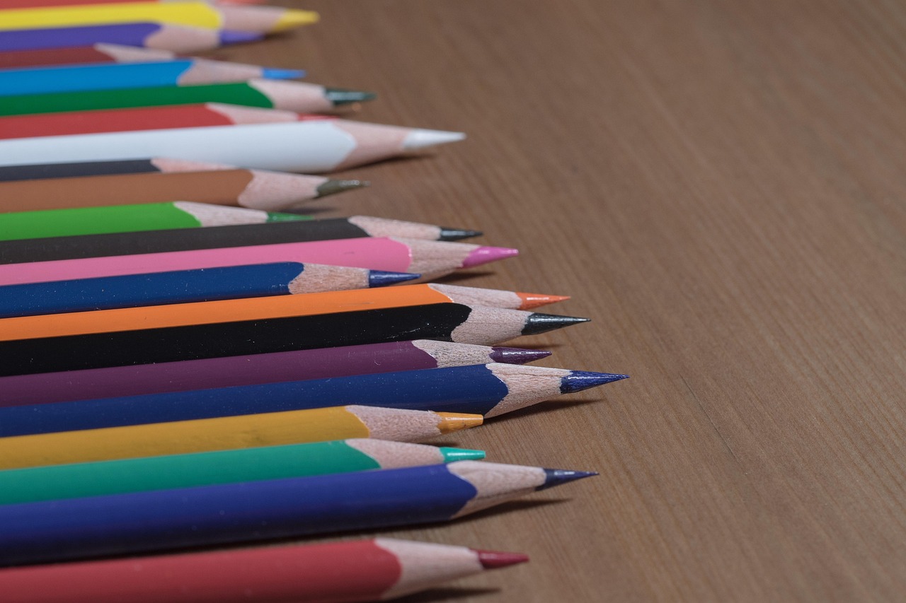 Colored Pencils Wooden Pegs - Free photo on Pixabay - Pixabay