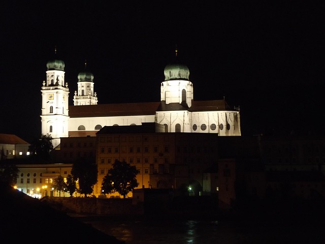 Free Passau Dom photo and picture