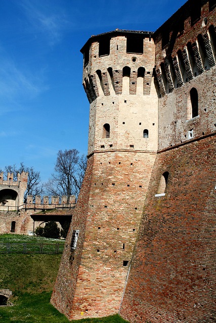 Free Gradara Sun photo and picture