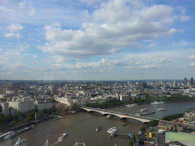 Free London Thames photo and picture