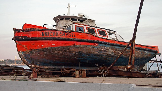 Free Boat Sea photo and picture