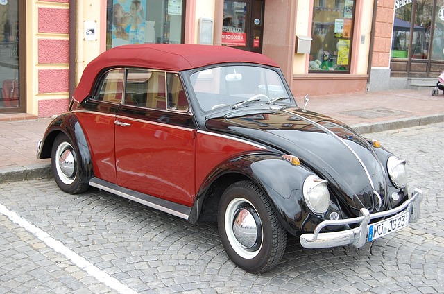 Free Automobile Antique Car photo and picture