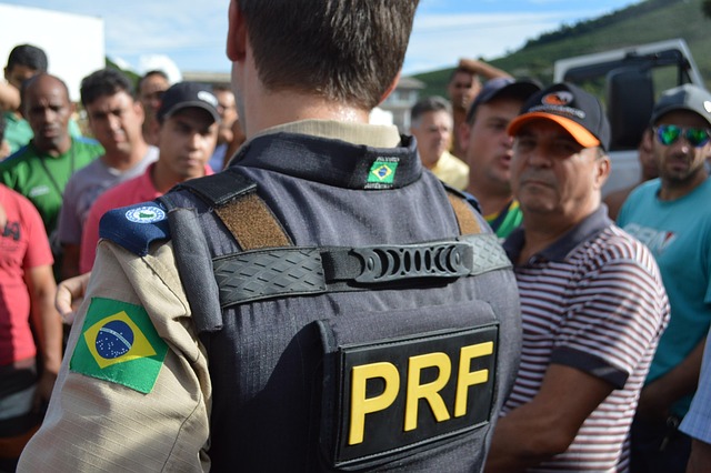 Free Police Brazil photo and picture