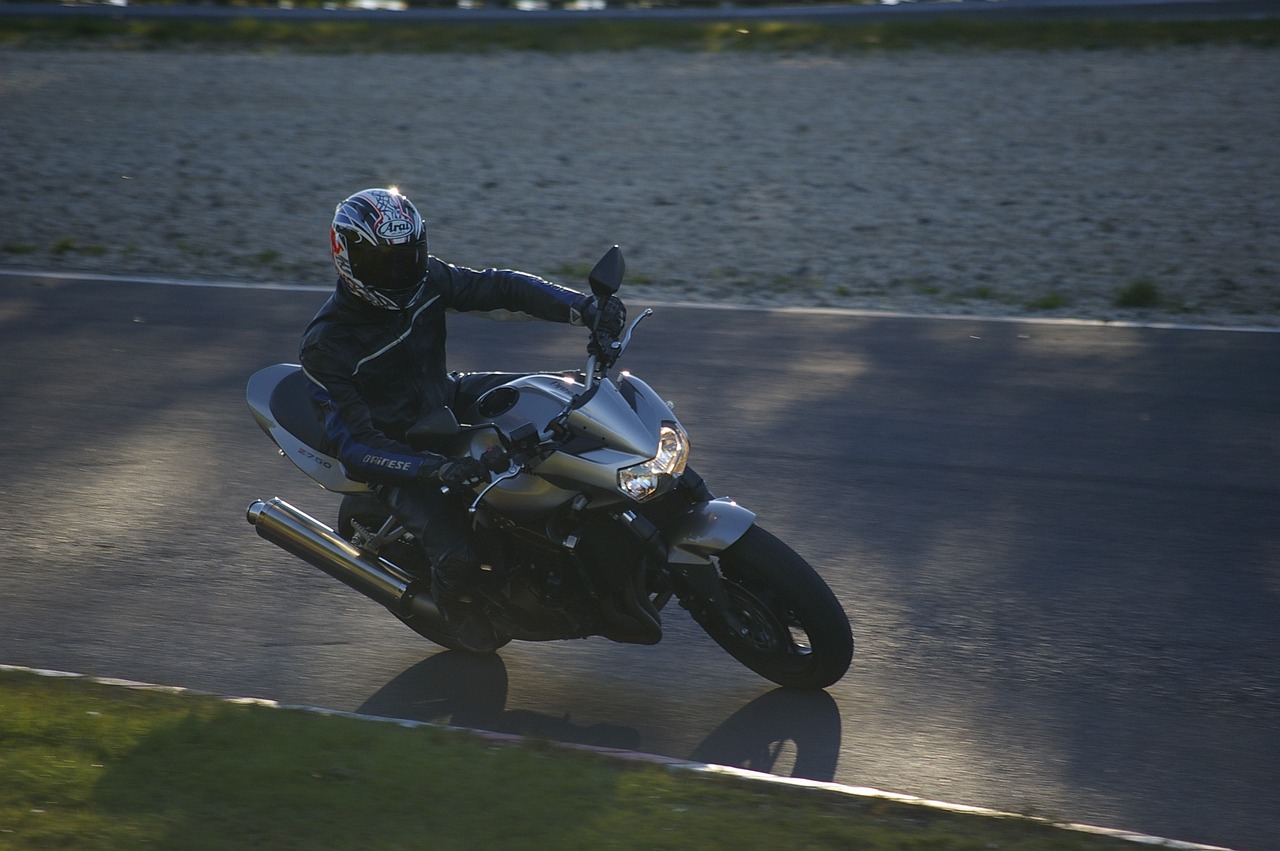 Discover motorcycle in Slavonski Brod: Legal, Cost, and Ownership Guide
