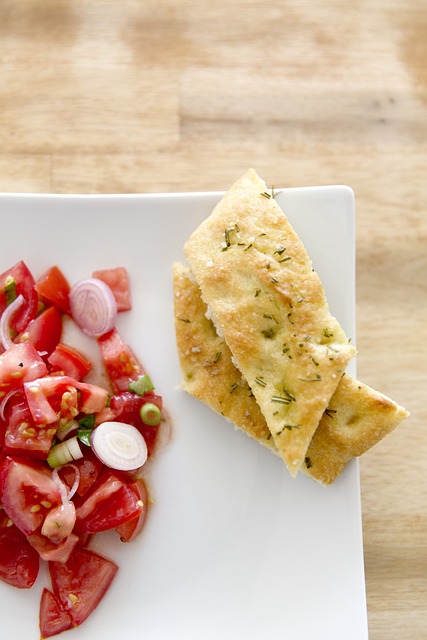 tomato salad, focaccia, salad, healthy, fitness, tomatoes, onion, loaf, vitamins, vegetarian, food, edible, starter, focaccia, focaccia, focaccia, focaccia, focaccia