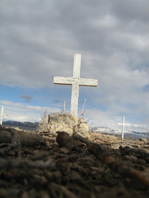 Free Cross Grave photo and picture