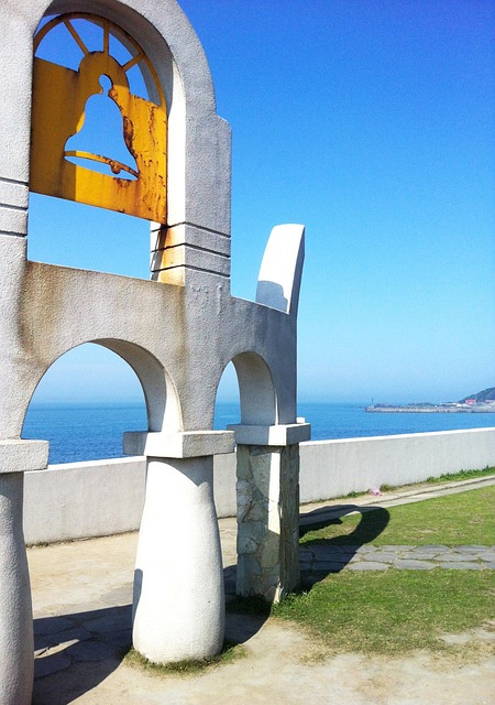 Free Taiwan Blue Sky And White Clouds photo and picture
