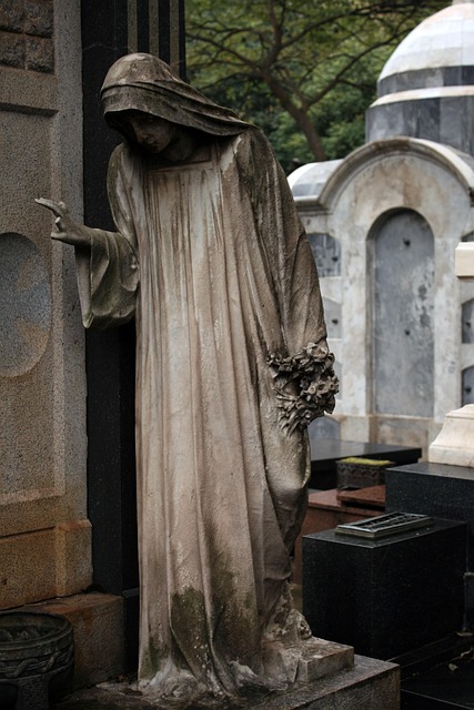 Free Cemetery Tomb Art photo and picture