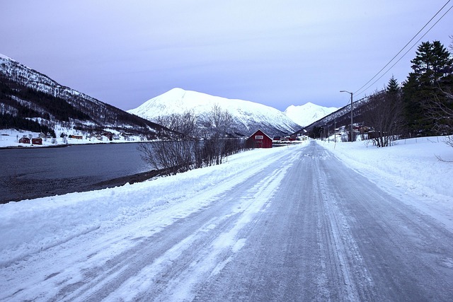 Free Snow Snow Scene photo and picture