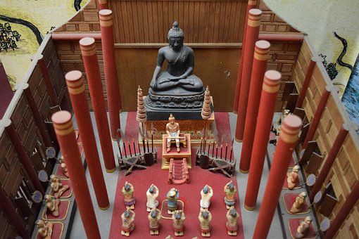 Free Royal Palace Ceceremonyremony Palace photo and picture