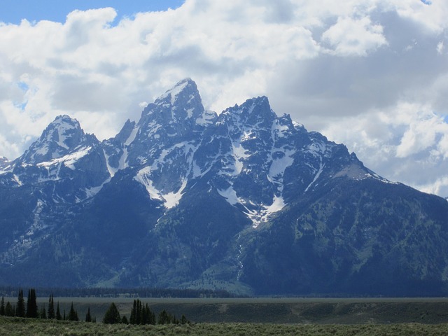 Free Wyoming Grand Tetons photo and picture