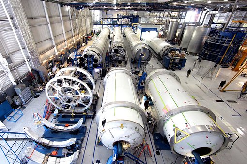 Hangar, Cohetes, Ciencia Espacial